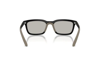Widok z tyłu Emporio Armani EA4249U (50016G)