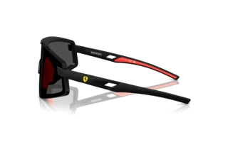Widok z boku Ferrari Scuderia FZ6009U (504/87)