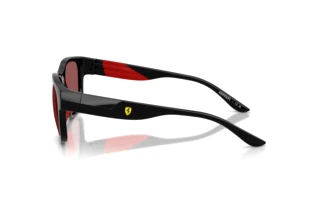 Widok z boku Ferrari Scuderia FZ6028U (501/1E)