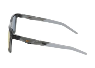 Widok z boku Nike NIKE RADEON BYTE IO0103X (084)
