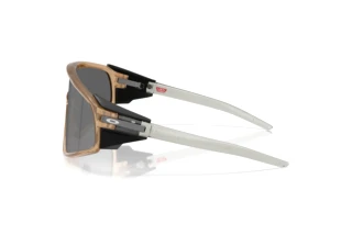 Widok z boku Oakley LATCH PANEL (OO9404 - 940407)