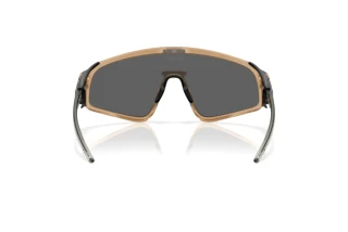 Widok z tyłu Oakley LATCH PANEL (OO9404 - 940407)