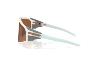 Widok z boku Oakley LATCH PANEL (OO9404 - 940421)