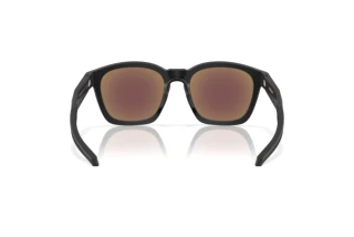 Widok z tyłu Oakley SHACKLE (OO9507D - 950701)