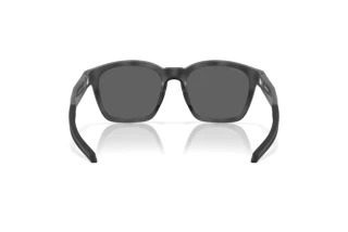 Widok z tyłu Oakley SHACKLE (OO9507D - 950705)
