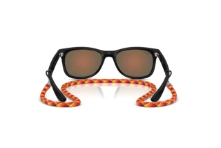 Widok z tyłu Ray-Ban Kids JUNIOR NEW WAYFARER (RJ9052S - 70286Q)
