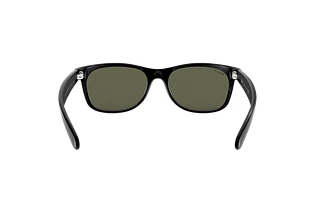 Widok z tyłu Ray-Ban NEW WAYFARER (RB2132 - 901/58)