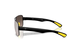 Widok z boku Ray-Ban RB3763M (F1205J)
