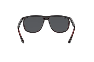 Widok z tyłu Ray-Ban BOYFRIEND (RB4147 - 617187)