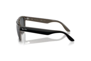 Widok z boku Ray-Ban RB4407 (673381)