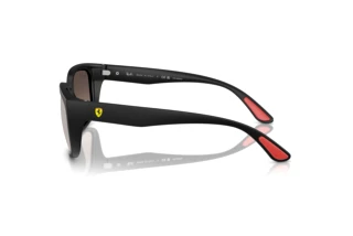 Widok z boku Ray-Ban RB4443M (F6025J)