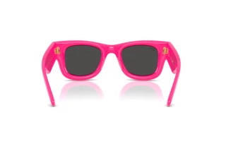 Widok z tyłu Ray-Ban WAYFARER PUFFER (RB4940 - 683287)