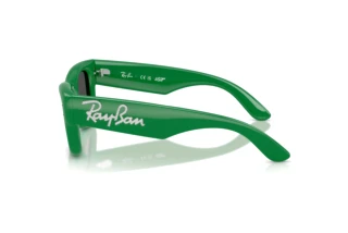 Widok z boku Ray-Ban WAYFARER PUFFER (RB4940B - 685987)
