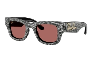 Widok z przodu Ray-Ban WAYFARER PUFFER (RB4940BP - 686585)