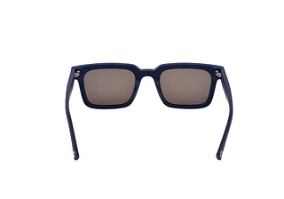 Widok z tyłu Sting SST435 (94BX)