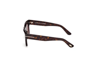Widok z boku Tom Ford FINN-02 (FT1304 - 52A)