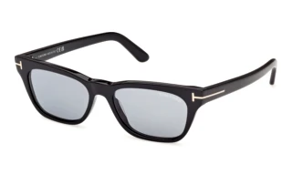Widok z przodu Tom Ford PENN-02 (FT1362 - 05A)