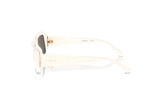 Widok z boku Vogue Eyewear VO5565S (312487)